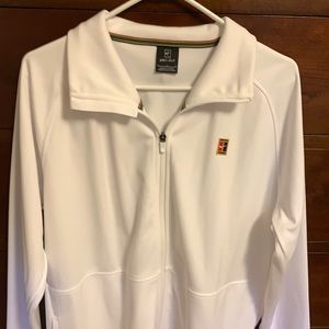 Nike Dri-Fit tennis sweatshirt